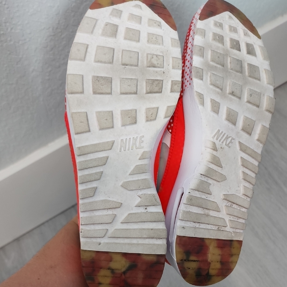 Nike Women's Red and Black Polka Dot Sneakers - Picture 3 of 6